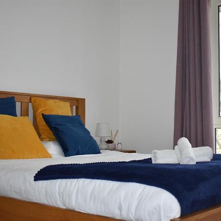 Classy Campbell Park Apartment, Balcony & Free Parking Milton Keynes Dış mekan fotoğraf