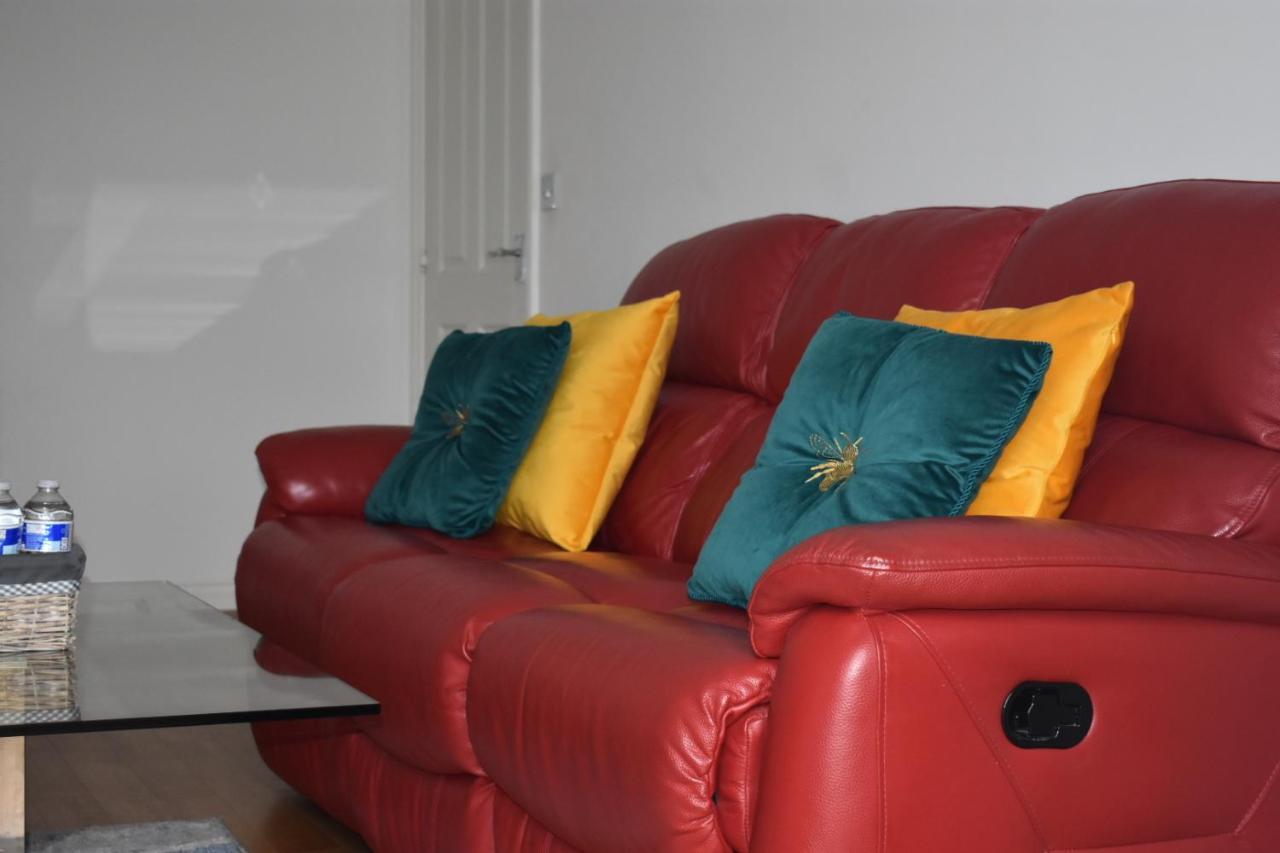 Classy Campbell Park Apartment, Balcony & Free Parking Milton Keynes Dış mekan fotoğraf